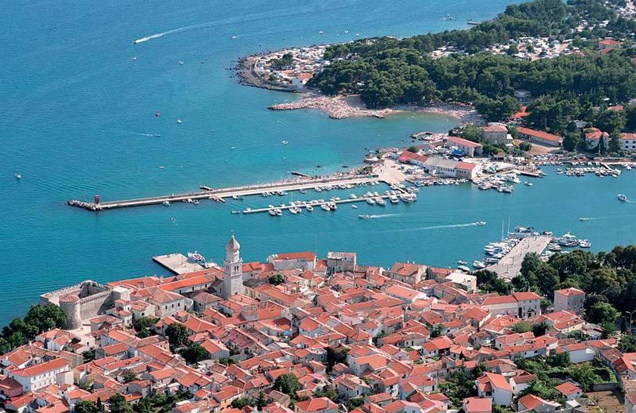 Apartments Punta & Vista In Krk Krk Town Bagian luar foto