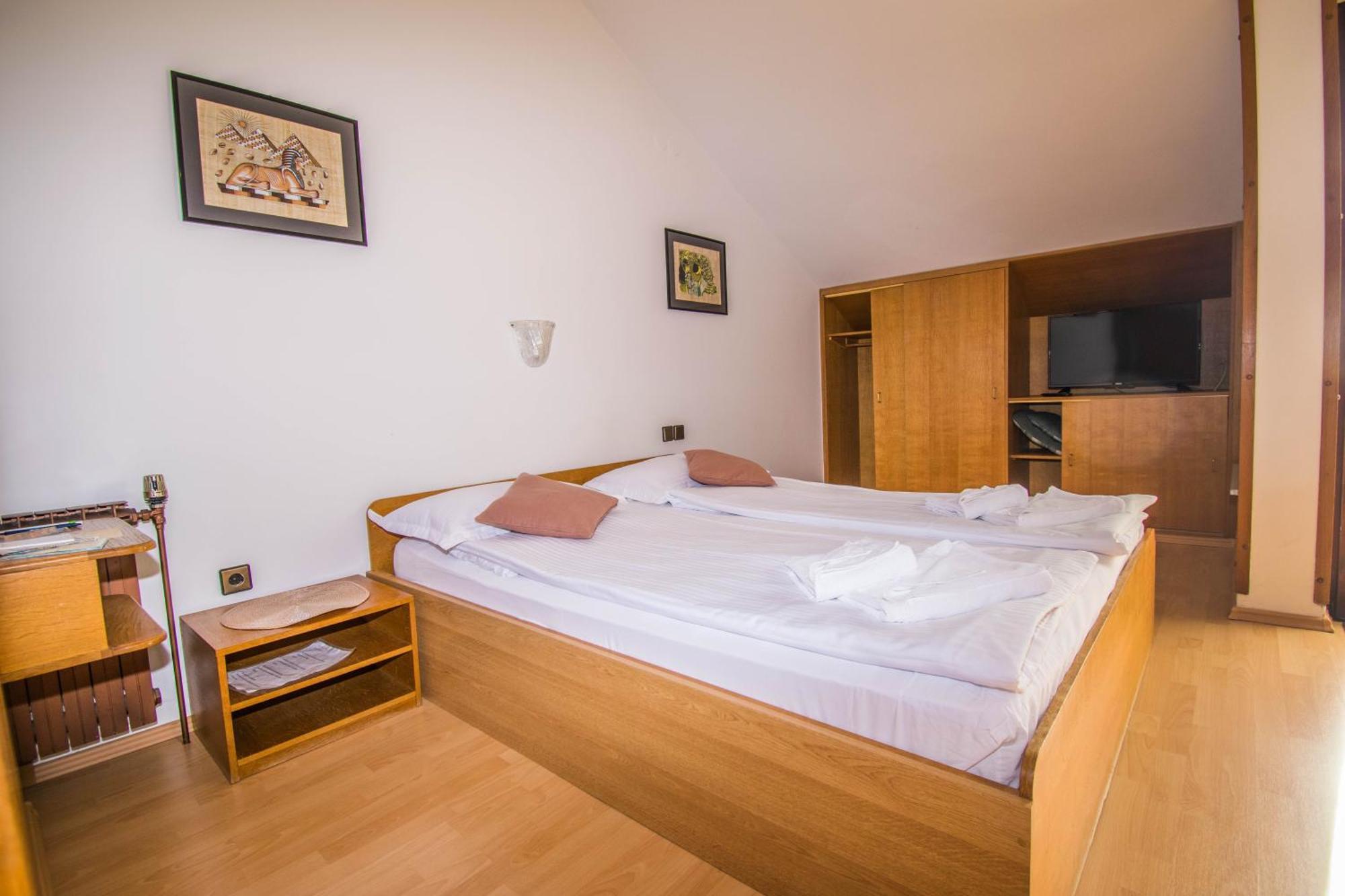 Apartments Punta & Vista In Krk Krk Town Bagian luar foto