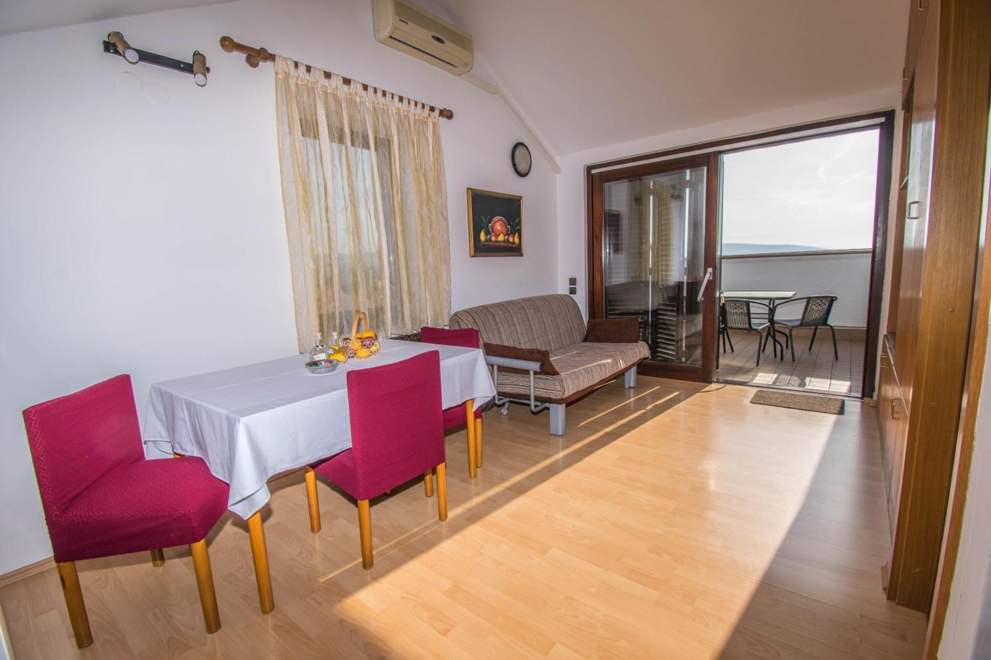 Apartments Punta & Vista In Krk Krk Town Bagian luar foto
