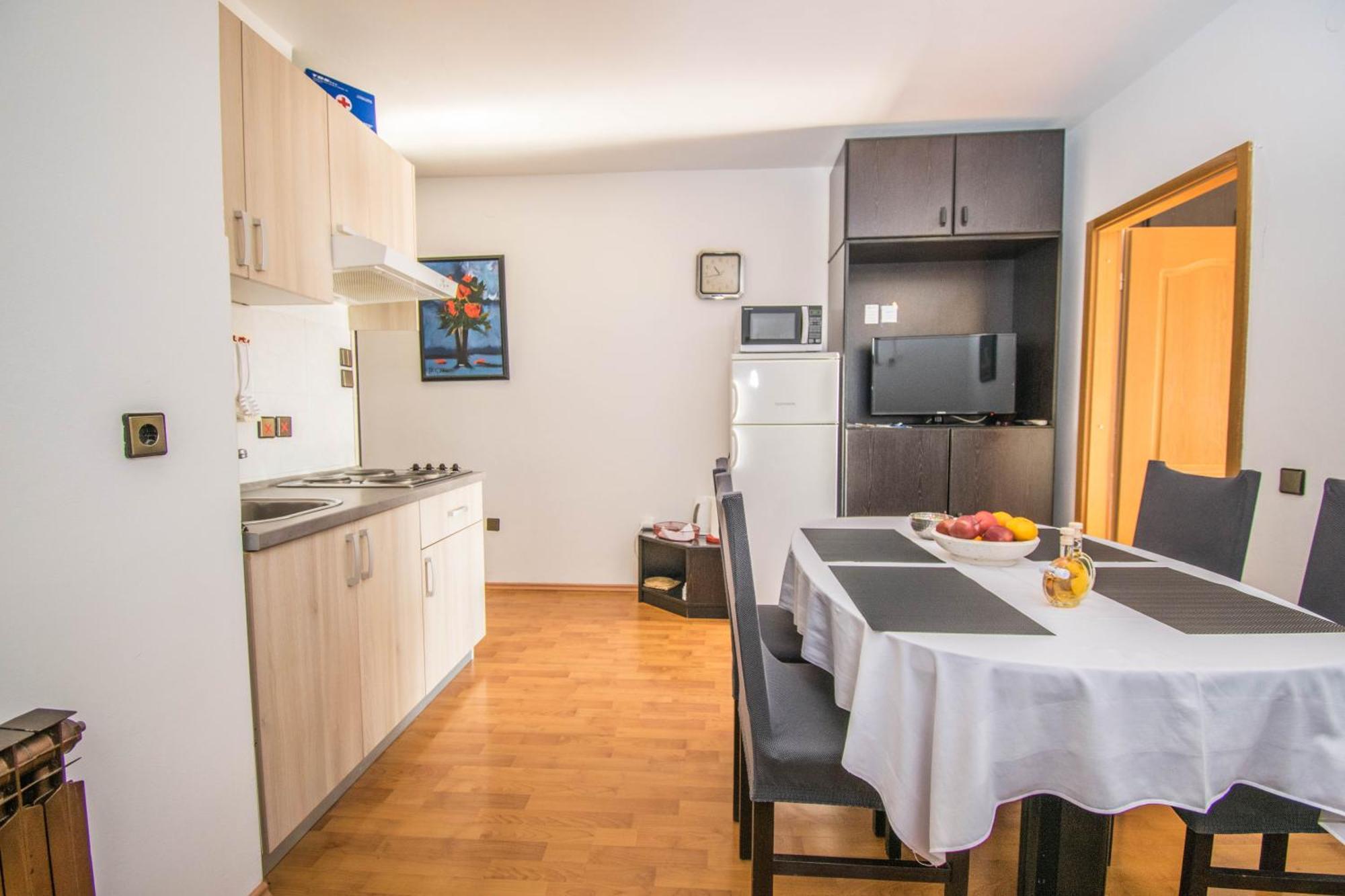 Apartments Punta & Vista In Krk Krk Town Bagian luar foto